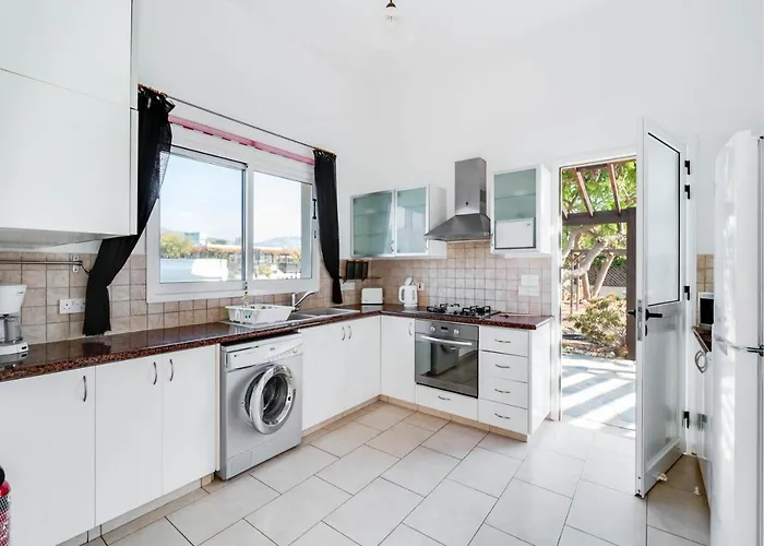 Summerside By Ezoria